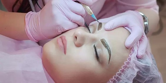 Is Semi-Permanent Makeup Safe for Sensitive Skin